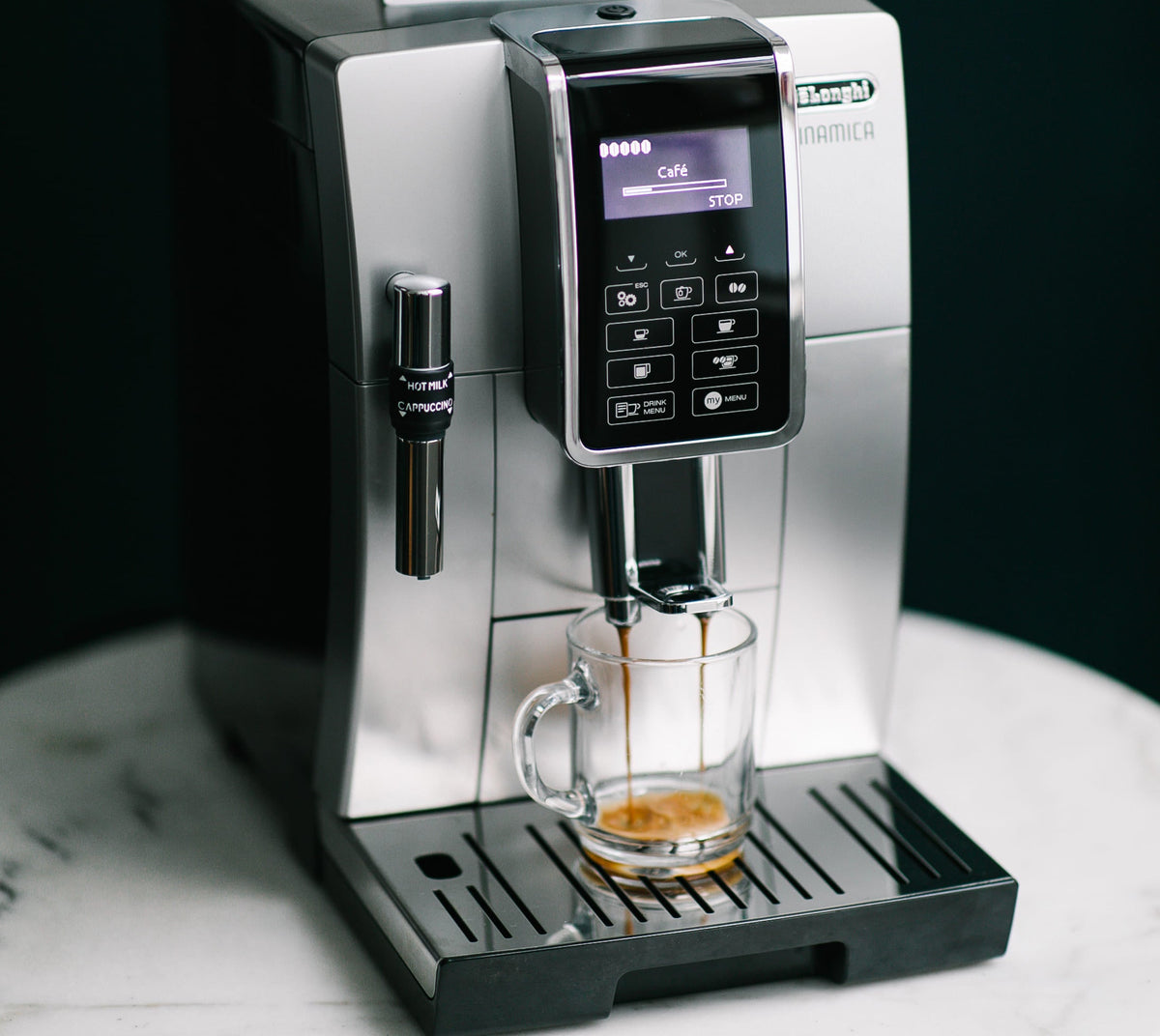 Comment changer son filtre sur votre machine Delonghi ?