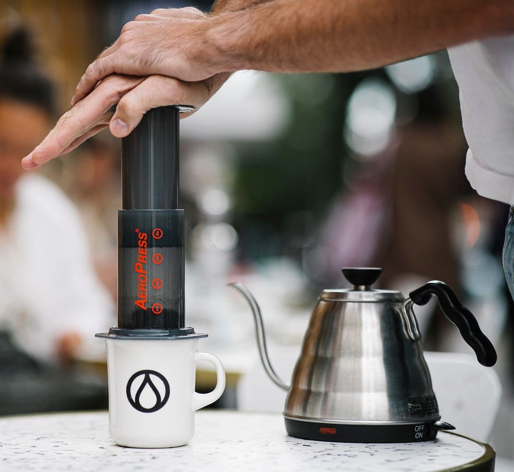 Aeropress set (filtre + cuillère + sac) - Dose Family